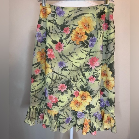 SALE ⭐️ Bianca Nygard flower skirt- size 8 - Picture 6 of 7